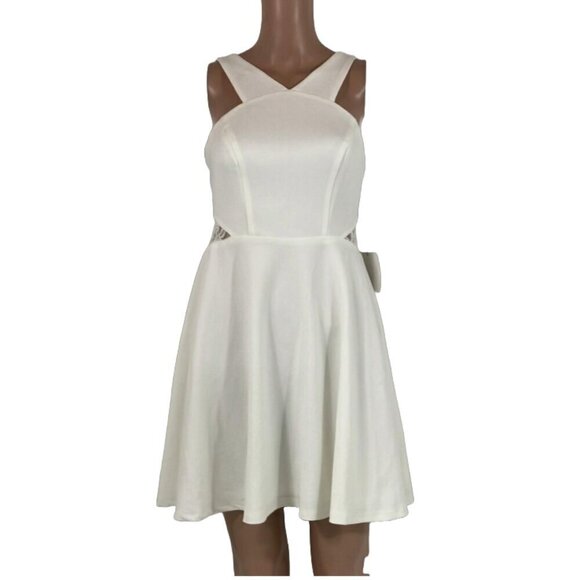 MSRP $134 NWT Lulu’s Dress in White SZ SM - Picture 2 of 5